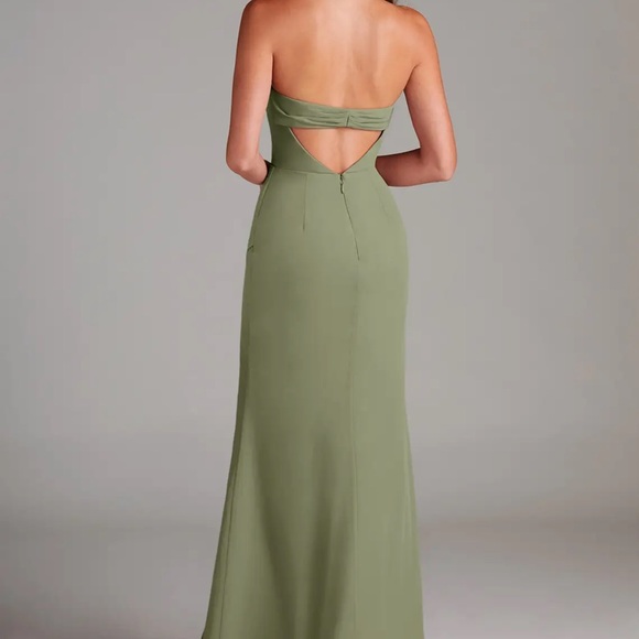Azazie Leonis Pistachio Green Gown - Picture 4 of 8